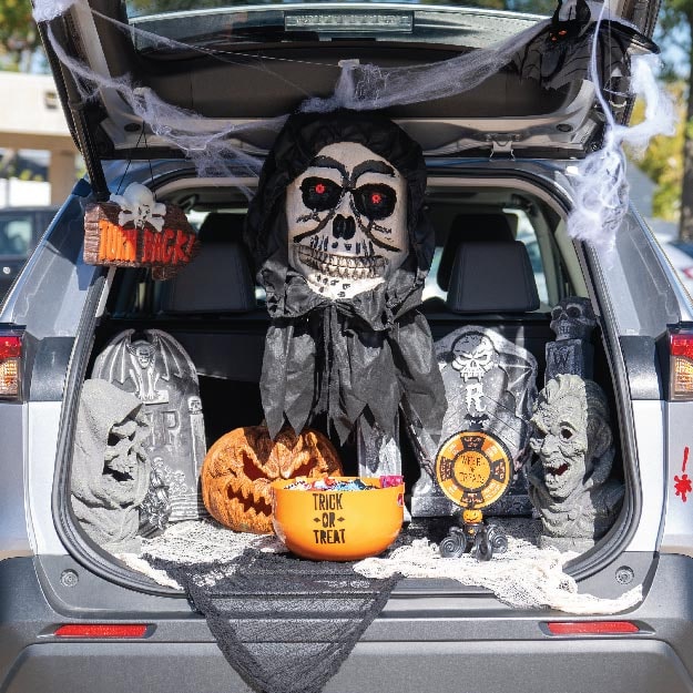 Truck or Treat Photo 6